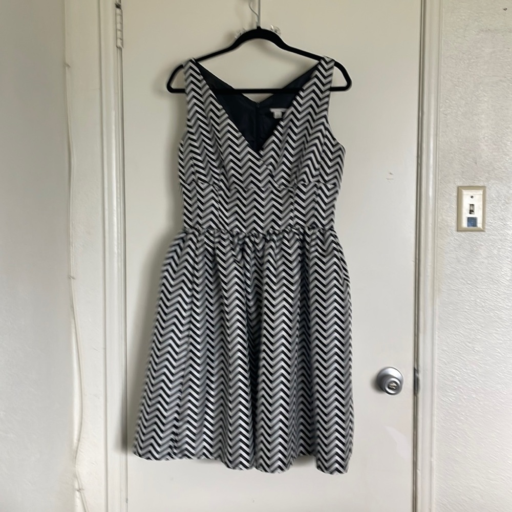 Halogen dress with pockets.